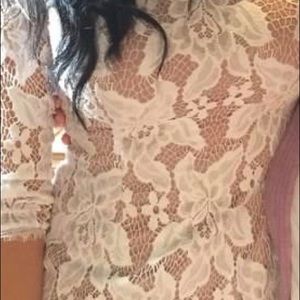 Adrianna Papell Lace Cocktail fitted dress!!